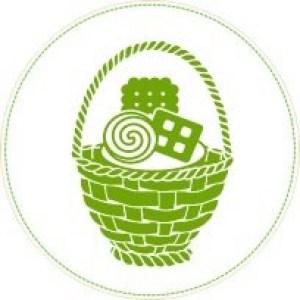Оригинальная корзина с разными сладостями в Прокопьевске